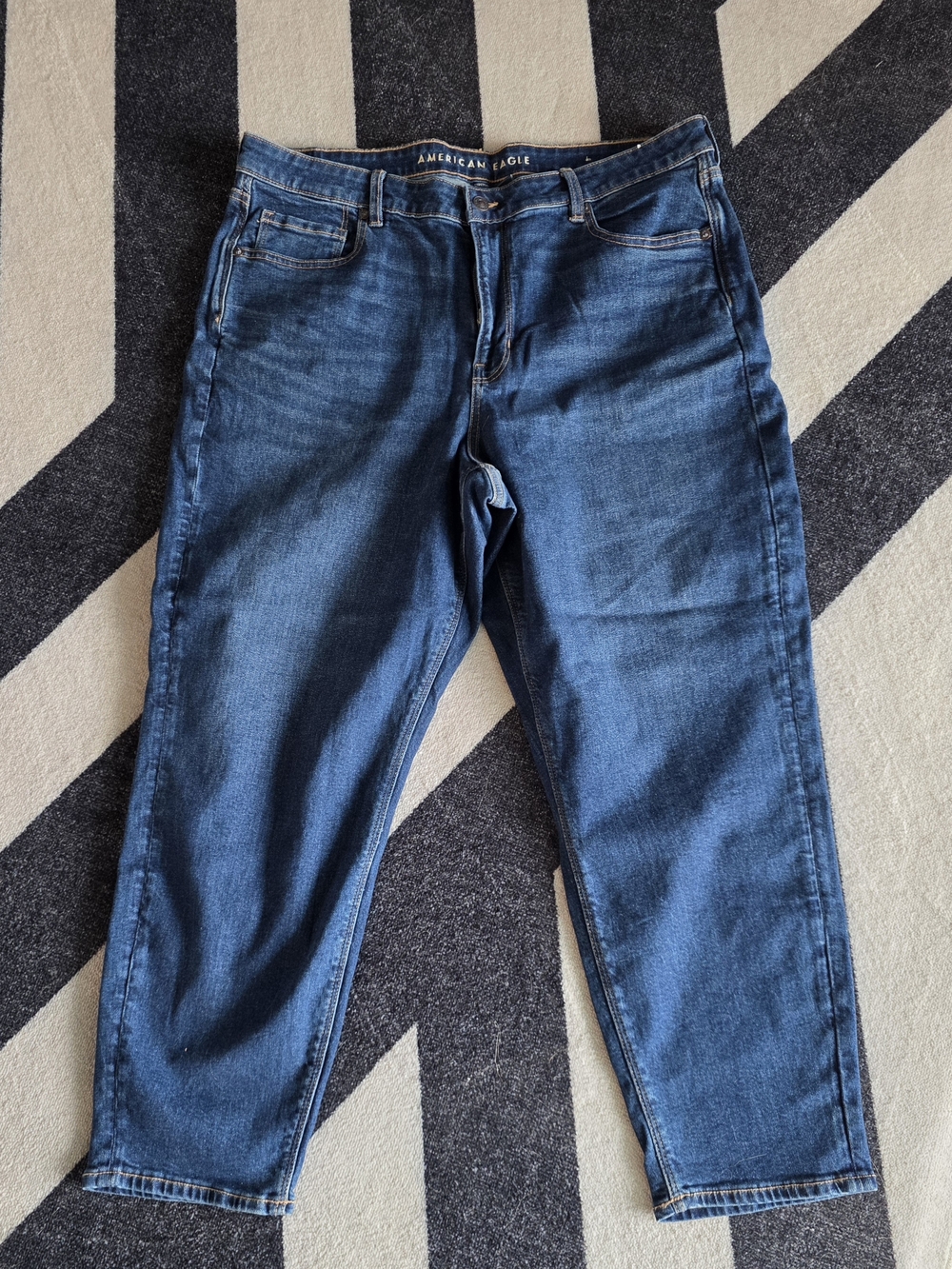 American Eagle Outfitters Women’s Dark Blue Mom Jeans